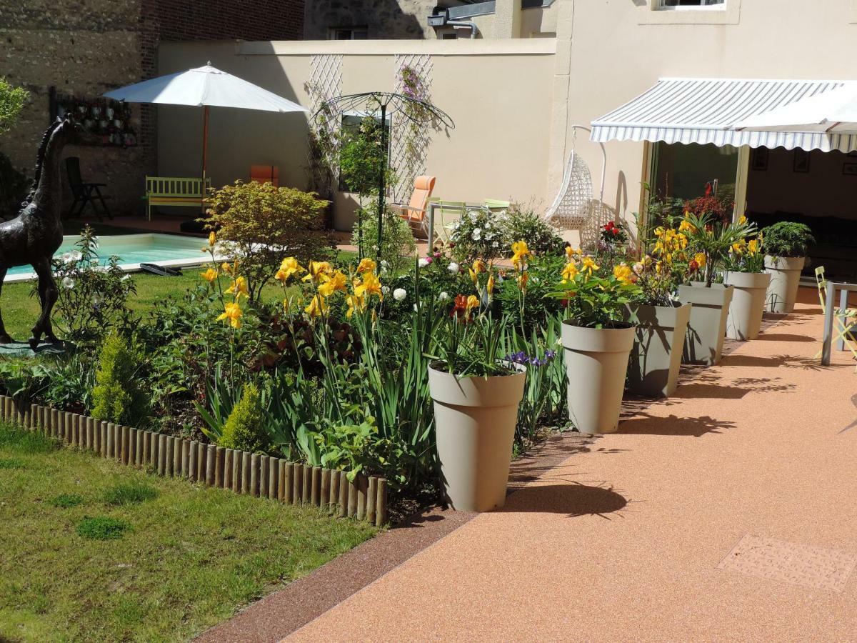 Bed and Breakfast Sees Chez Vous Экстерьер фото